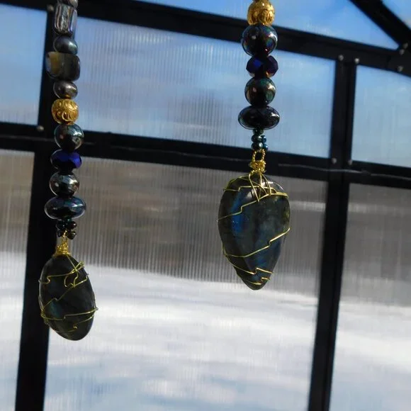 (Dragons Jewels) Driftwood Suncatcher Mobile Natural Labradorite abalone beads